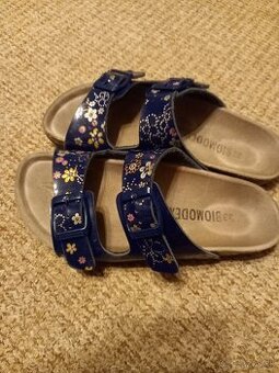 Dievčenské ortopedické vsuvky- šľapky veľ. 33