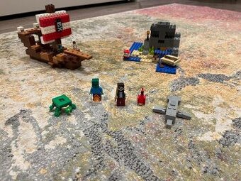 Lego Minecraft 21152 loď