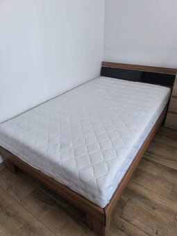 Posteľ s roštom a matracom 120x200cm + letný paplón