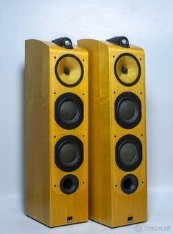 Bowers & Wilkins 703
