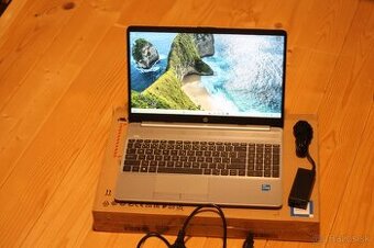 Notebook HP 250