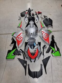 Aprilia RSV4 RF 1000 2017 2018 Kapoty