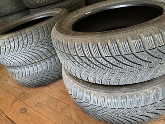 Zimné pneu Semperit 215/55 R17