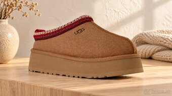 UGG Women’s Tazz Chestnut