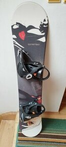 Snowboard s viazaním 141cm