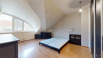 NA PREDAJ 2 IZBOVÝ BYT - ŠTUDENTSKÁ - TRNAVA