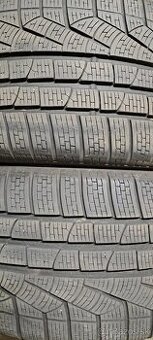Predám 2ks pekné zimné 255/35r19-96V Pirelli