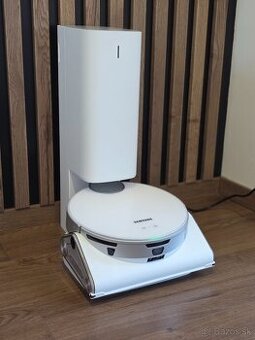 Samsung Bespoke Jet Bot AI+