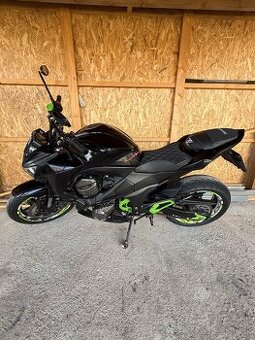 Kawasaki Z800 2014