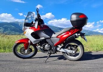 Predám Aprilia Pegaso 650i.e