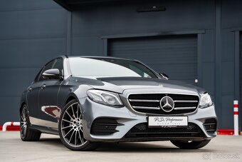 Mercedes-Benz E 220d 4Matic AMG Line / Night Paket