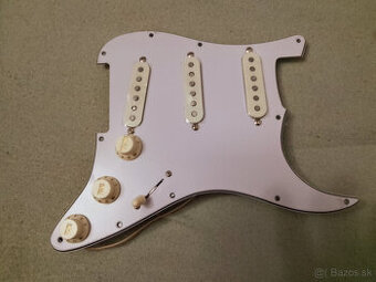 Predám nový kompletne zapojený pickguard na stratocaster