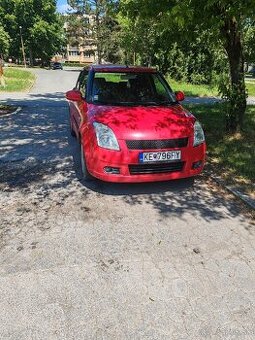 Suzuki Swift 1.3i