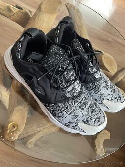Reebok pánske botasky-42