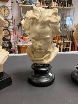 Busty Beethoven, Rembrandt, Chopin
