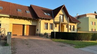 ZNÍŽENÁ CENA 7i RD v exkluzívnej lokalite Piešťan FLOREÁT