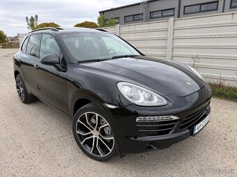 Porsche Cayenne S (Bez vzduchového podvozku)