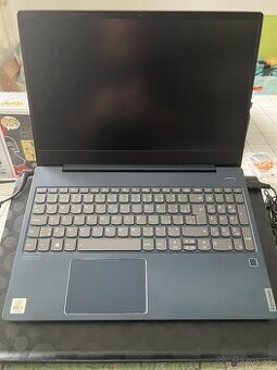 Lenovo Ideapad S540 s Intel Core i5 +taška