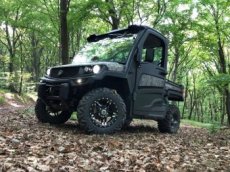 John Deere Gator XUV 835M HVAC - 1