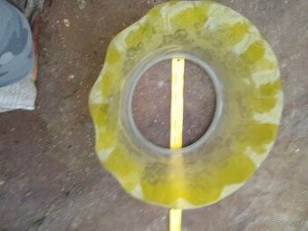 Staré tienidlo taniere nebožce