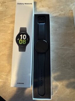 Hodinky Samsung Galaxy Watch 5