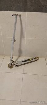 Ponúkam detskú kolobežku