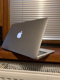 MacBook Air 11”
