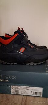 Chlapčenské zimné topánky Geox, veľkosť 36