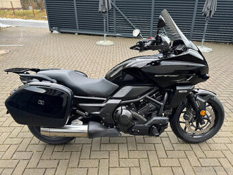 Honda CTX 700 D (automat)