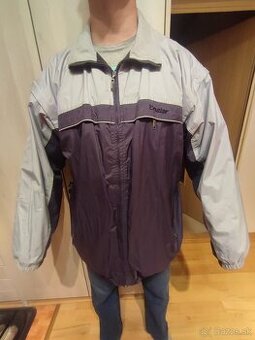 Sivá tenšia vetrovka