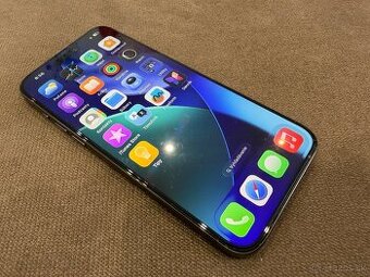 Iphone 15 pro max 256gb ako nový
