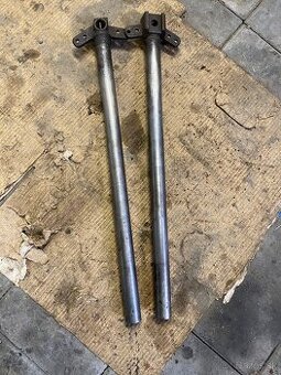 Predné klzáky Jawa 250/350 perak komunista