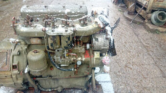 ponúkam ulozenka motor zetor crystal novy