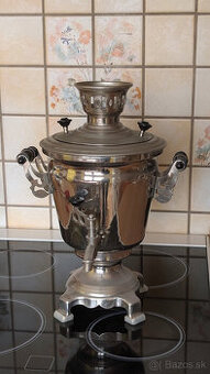 Sovietsky elektrický samovar