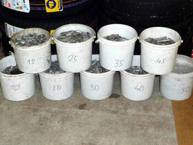 Vyvažovacie závažie 6eur za kg ventilky a čiapočky dohoda