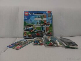 LEGO CITY 60291 Moderný rodinný dom - 1