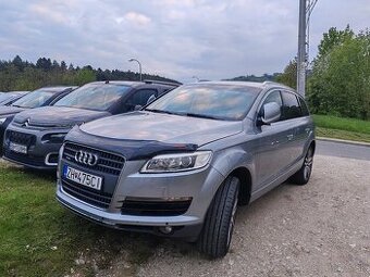 Q7