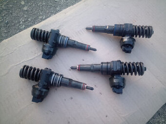 038130073AG Vstrekovače 1.9tdi 74kW AXR