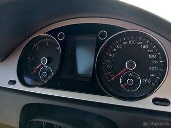 Predám budíky VW Passat B6