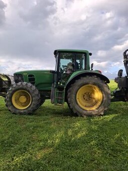 John deere. + Vyvozka palms+ nisula hlavica