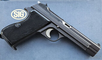 SIG P210
