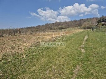 Na predaj rekreačný pozemok 700 m2 vo vinohradníckej...