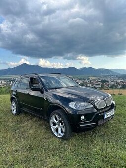 BMW X5 4.8i