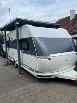 rodinný karavan TOP 2015 Hobby 560 UL Deluxe