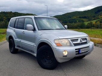 MITSUBISHI PAJERO 3.2 DID 118kw 4x4 // 2005 // ŤAŽNÉ 3300KG