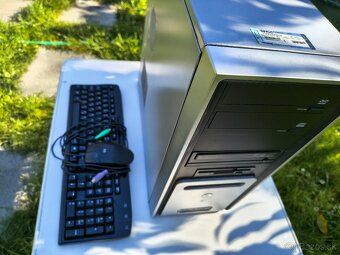 Windovs XP Profesional, licencia, 2xSata disk