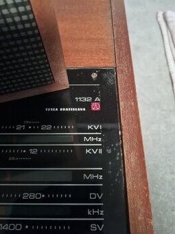 Predám rádio Tesla 1132 A