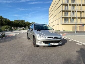 Peugeot 206 1.4 55 kW nová STK/EK