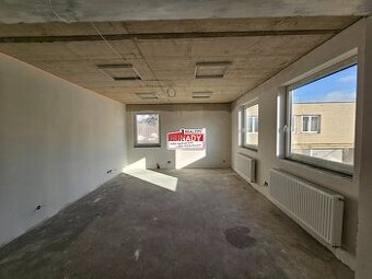 (34 m²) KOMERČNÉ PRIESTORY V NOVOSTAVBE - 1