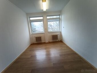 Na prenájom kancelária Nitra - Chrenová